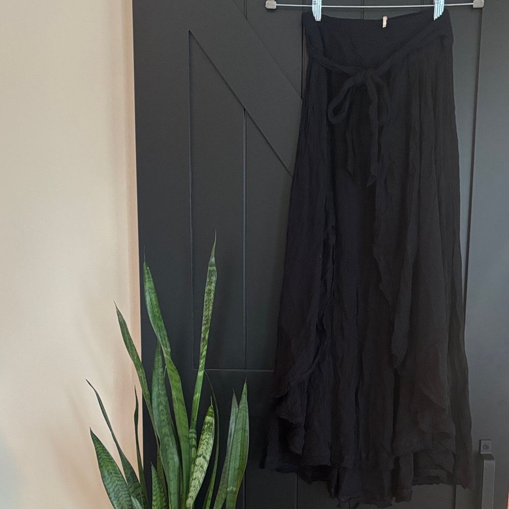 Flowy Black Free People Maxi Skirt